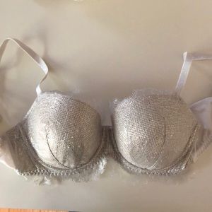 Victoria’s Secret lace bra